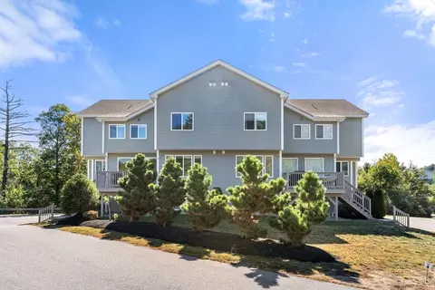 501 Old Bridge Ln #501, Bellingham, MA 02019