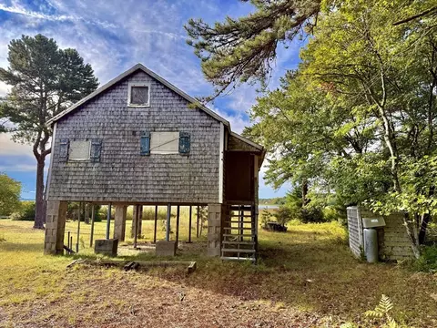 58 Shady Ln, Wareham, MA 02571 photo 4