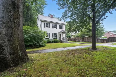 2306 Wilbraham Rd, Springfield, MA 01129