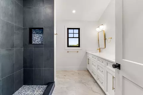 Bath - 226 Atlantic St, Gloucester, MA 01930 photo 8 of 8