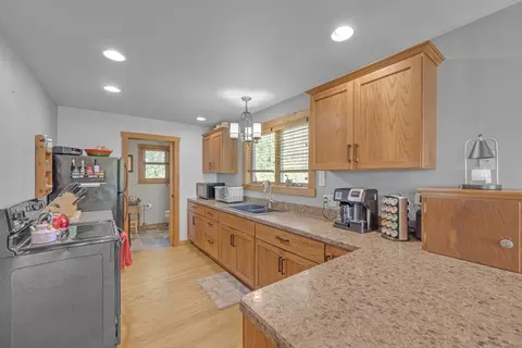40 Czesky Rd, Hardwick, MA 01037 photo 8