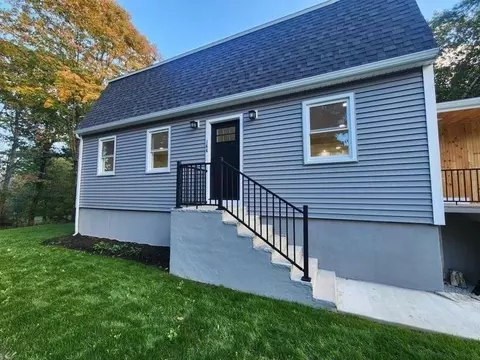 166 Forest St, Middleton, MA 01949 photo 3