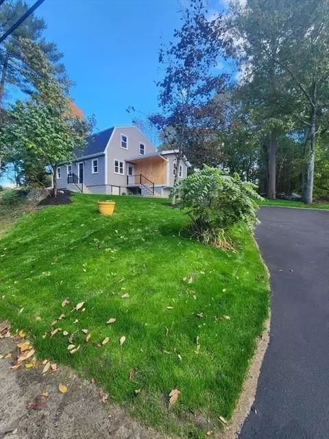 166 Forest St, Middleton, MA 01949 photo 2