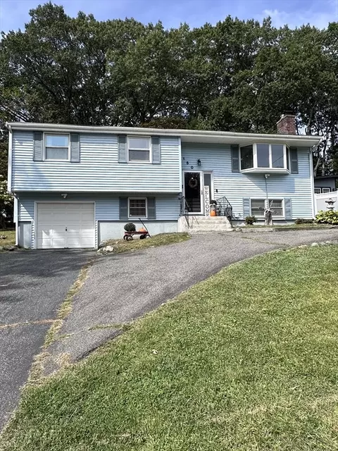 150 Lockland Ave, Framingham, MA 01701