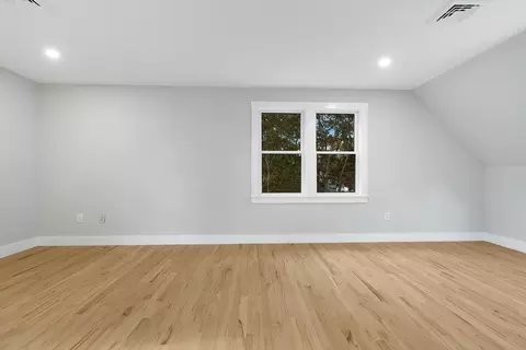 Bedroom - 15 Square Rigger Ln, Barnstable, MA 02601 photo 3 of 5