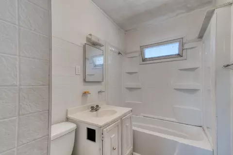 156 158 Norfolk St, Springfield, MA 01109 photo 26