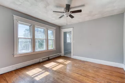 156 158 Norfolk St, Springfield, MA 01109 photo 18