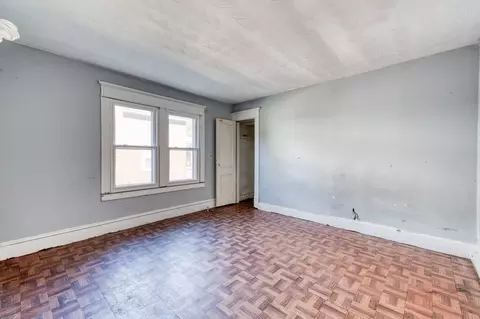 156 158 Norfolk St, Springfield, MA 01109 photo 11