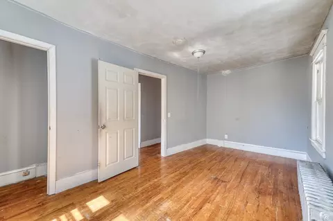 156 158 Norfolk St, Springfield, MA 01109 photo 20
