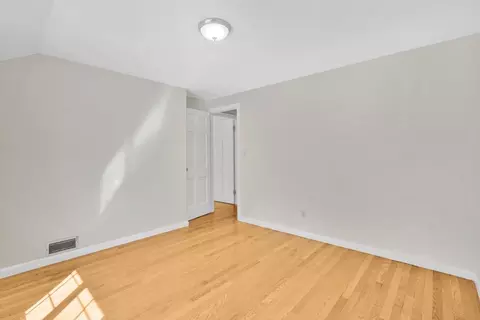 138 Abbott St, Springfield, MA 01118 photo 27
