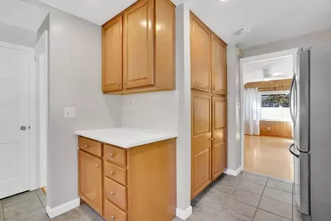 138 Abbott St, Springfield, MA 01118 photo 12