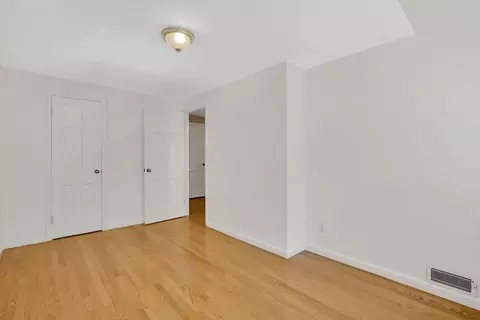 138 Abbott St, Springfield, MA 01118 photo 31