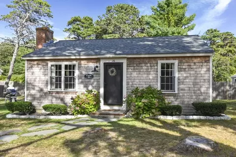 26 Manning Rd, Dennis, MA 02638