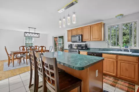 16 Balfour Ln, Mashpee, MA 02649 photo 12