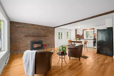 39 Wadsworth St, Danvers, MA 01923 photo 9