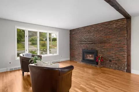 39 Wadsworth St, Danvers, MA 01923 photo 6