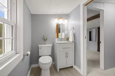 39 Wadsworth St, Danvers, MA 01923 photo 17
