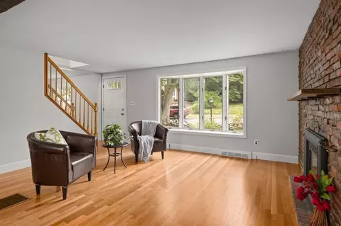 39 Wadsworth St, Danvers, MA 01923 photo 8