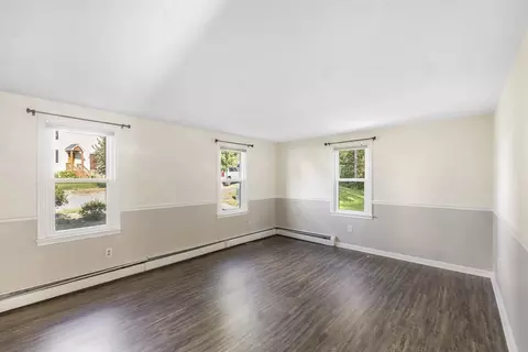 Living - 7 Lorraine Rd, Worcester, MA 01604 photo 3 of 3