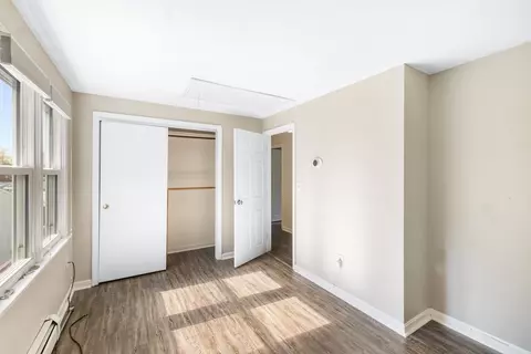 Bedroom - 7 Lorraine Rd, Worcester, MA 01604 photo 3 of 6