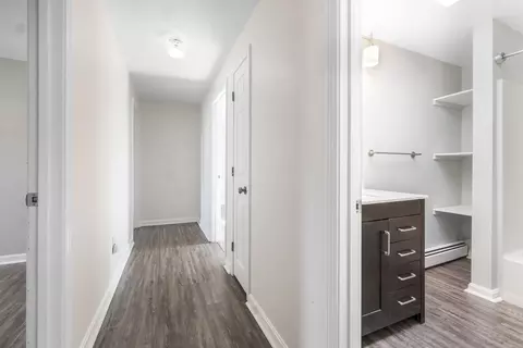 Entry Way - 7 Lorraine Rd, Worcester, MA 01604 photo 2 of 3