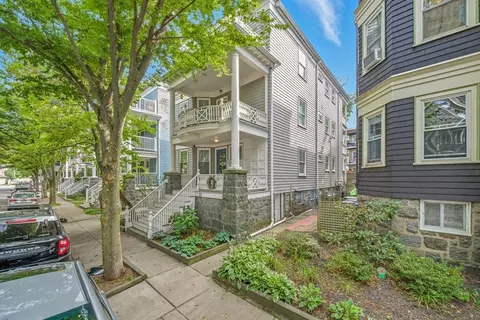 22 Trescott St, Boston, MA 02125