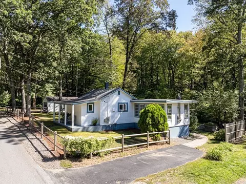 6 Yale Rd, Hopkinton, MA 01748