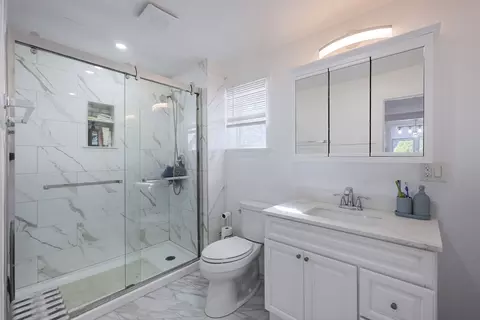 Bath - 1245 N High St, Fall River, MA 02720 photo 1 of 2
