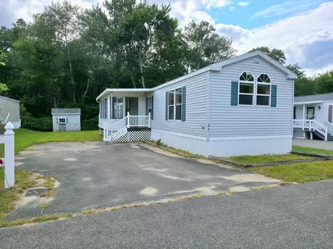 268 Palmer Rd #57, Monson, MA 01057