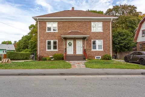 698 School St #698, Dighton, MA 02764