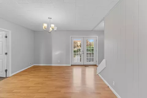 130 Broadway, Fall River, MA 02721 photo 9