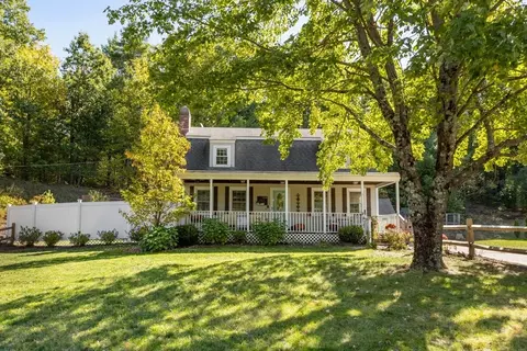 104 Ash St, Townsend, MA 01469
