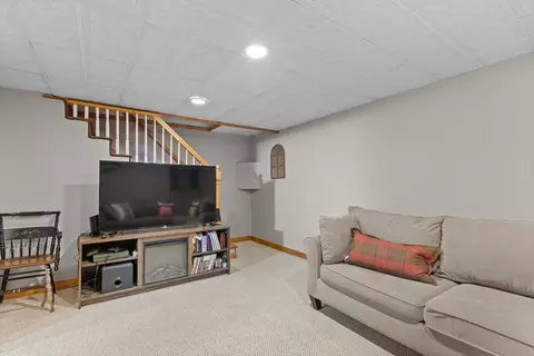 104 Ash St, Townsend, MA 01469 photo 29