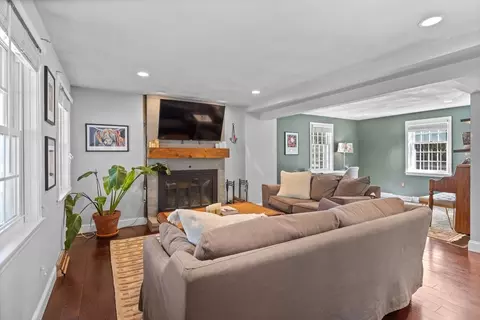 104 Ash St, Townsend, MA 01469 photo 6