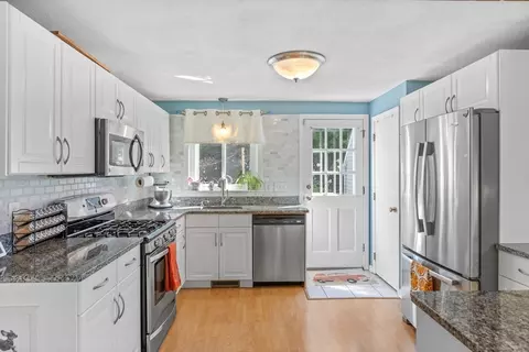 104 Ash St, Townsend, MA 01469 photo 15