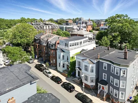 647 E 3rd #2, Boston, MA 02127 photo 39