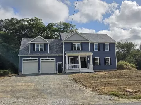 267 Chestnut St, Rehoboth, MA 02769