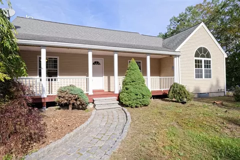 1880 Providence Rd, Northbridge, MA 01534