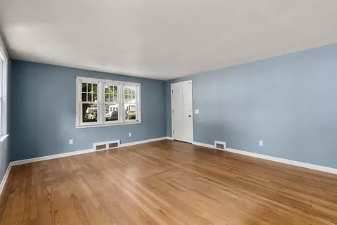57 Jean Dr, Springfield, MA 01104 photo 21