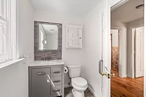 Bath - 178 Northwest Rd, Westhampton, MA 01027 photo 1 of 5