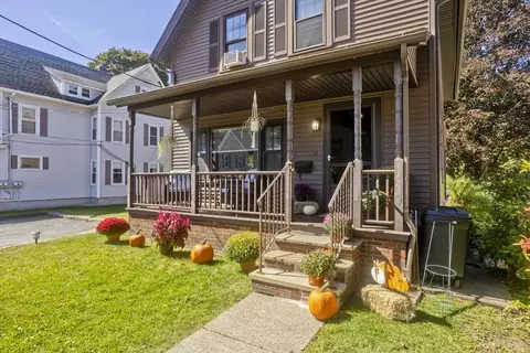 Exterior - 92 Locust Ave, Worcester, MA 01604 photo 2 of 8