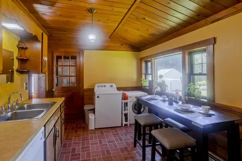 Other - 92 Locust Ave, Worcester, MA 01604 photo 5 of 10