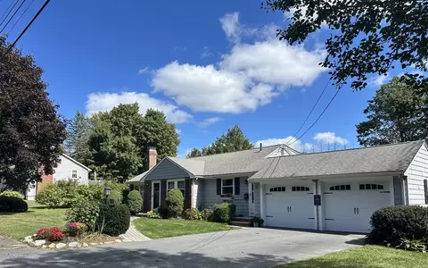 57 Daniel Rd, Braintree, MA 02184