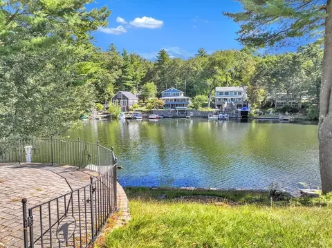 210 Barton Rd, Stow, MA 01775 photo 3
