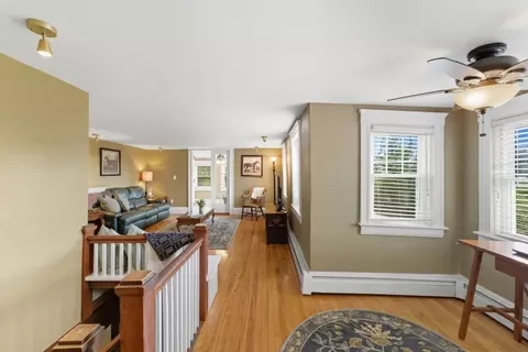 Entry Way - 57 Upper Gore Rd, Webster, MA 01570 photo 4 of 7