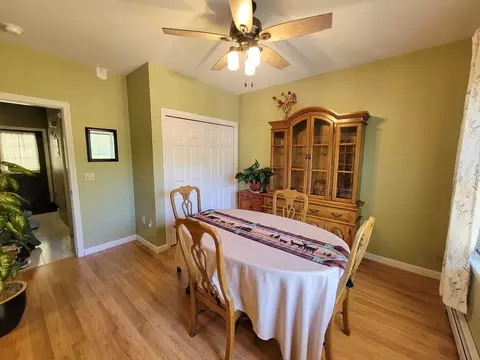 Dining - 297 Sheldon Rd, Barre, MA 01005 photo 2 of 3