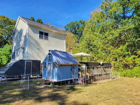Exterior - 297 Sheldon Rd, Barre, MA 01005 photo 5 of 9