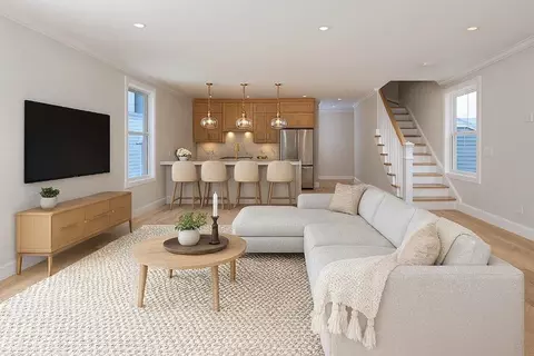 45 Chickatawbut St #1, Boston, MA 02122