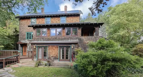58 Pine Hill Rd, Southborough, MA 01772