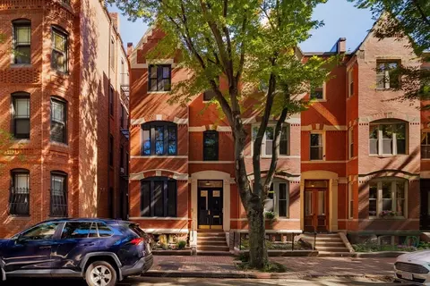 21 Wellington St #1, Boston, MA 02118